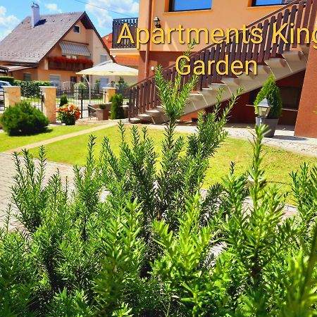 Apartmanház King Heviz Exterior foto