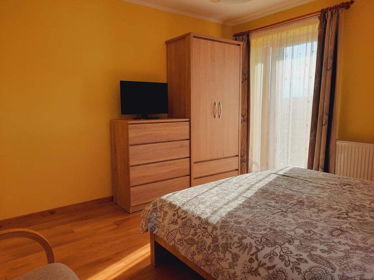 Apartmanház King Heviz Exterior foto