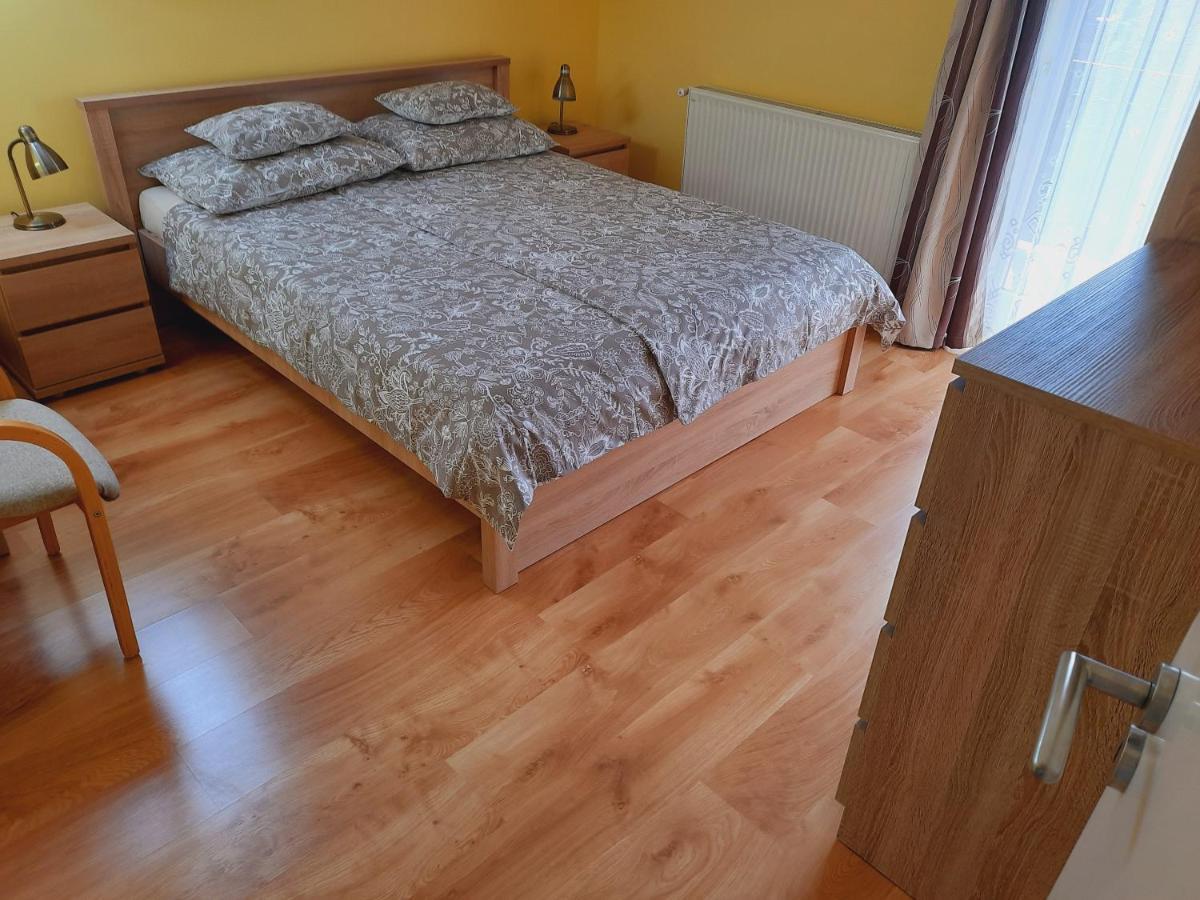 Apartmanház King Heviz Exterior foto